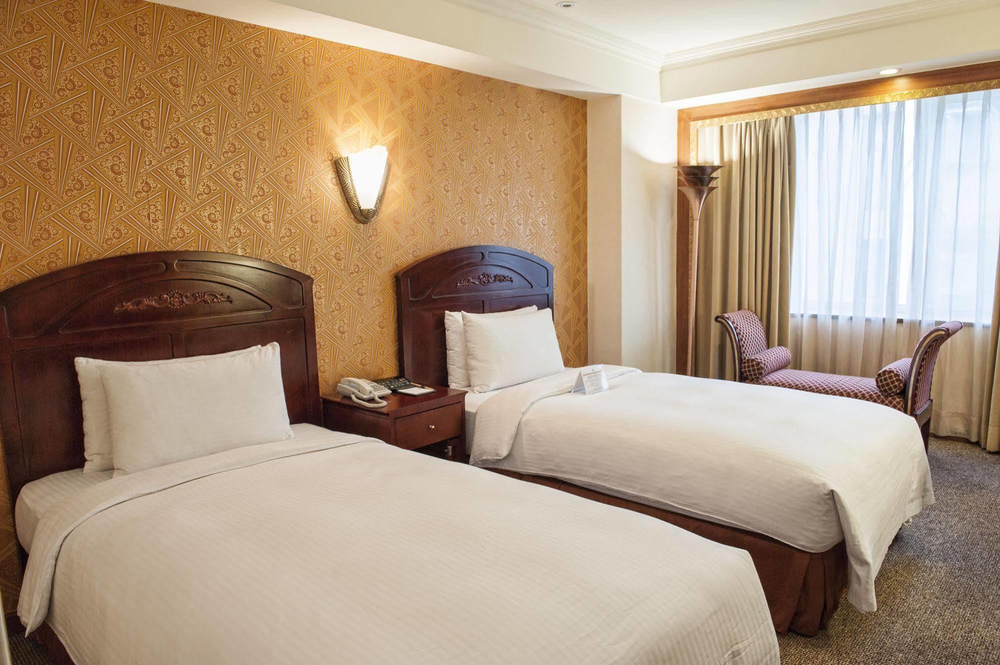 รอยัล พาเลซ โฮเต็ล Hotel ไทเป ภายนอก รูปภาพ
