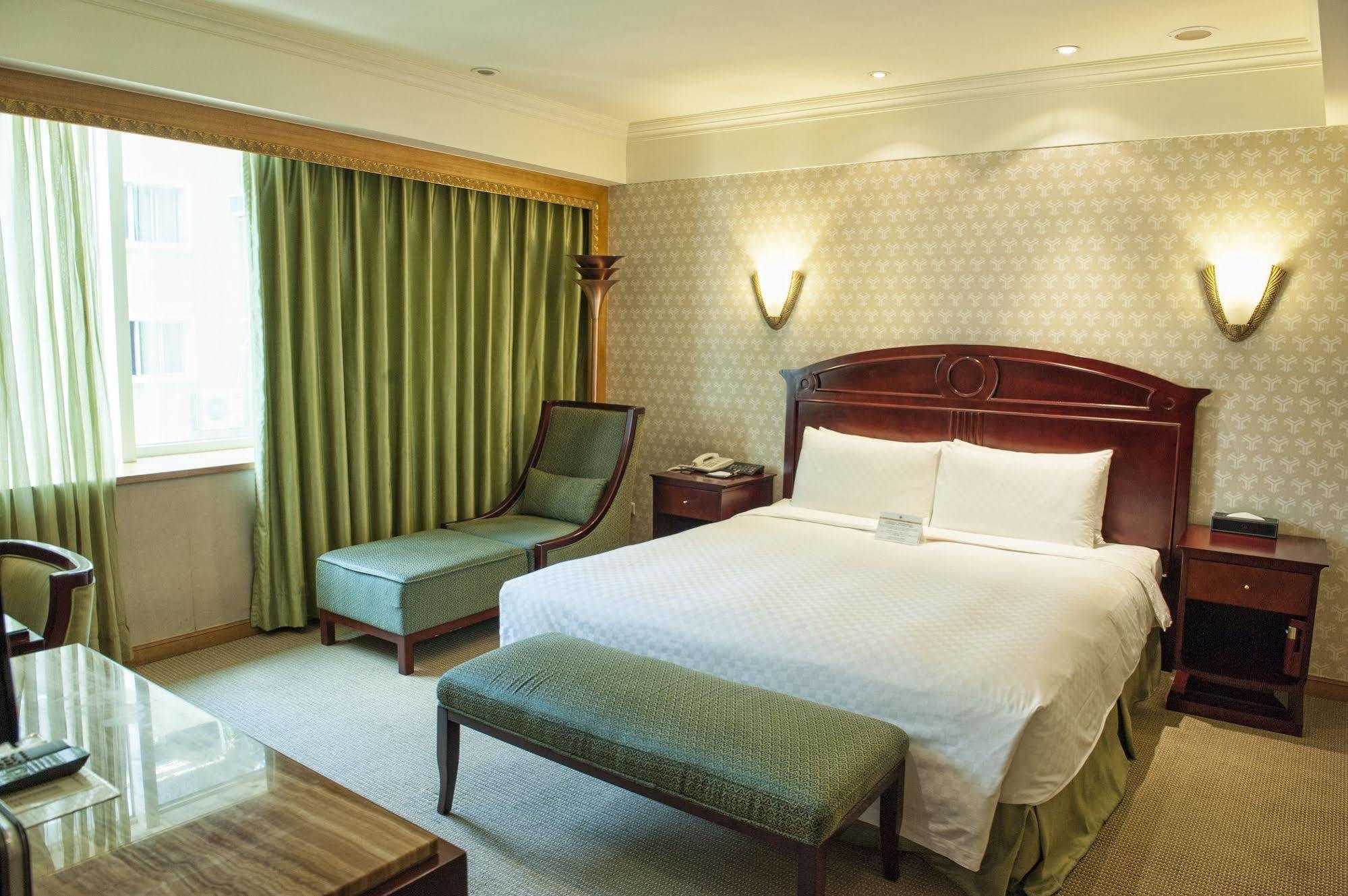รอยัล พาเลซ โฮเต็ล Hotel ไทเป ภายนอก รูปภาพ