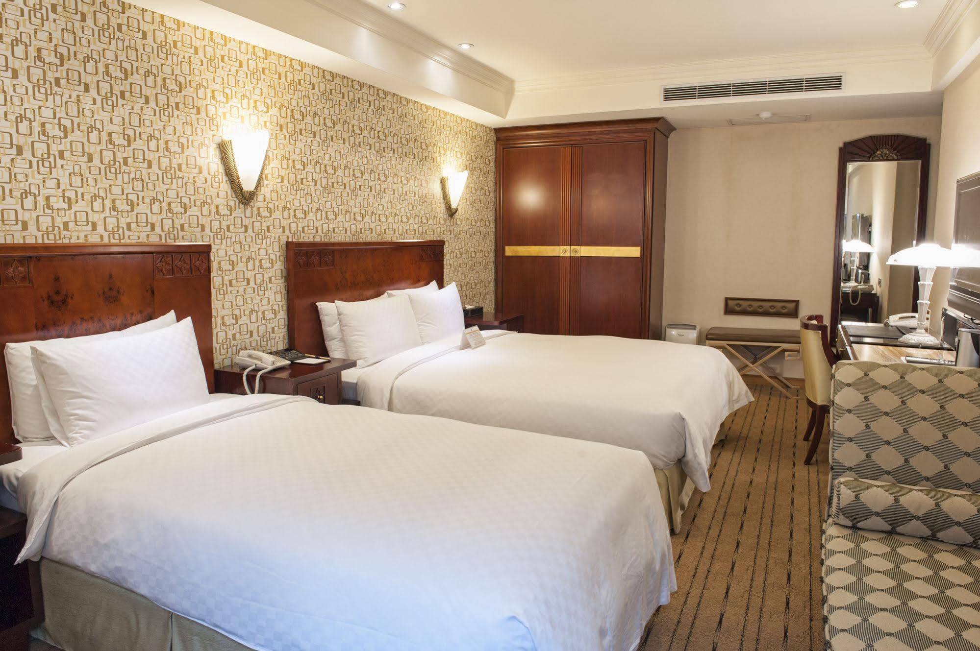 รอยัล พาเลซ โฮเต็ล Hotel ไทเป ภายนอก รูปภาพ