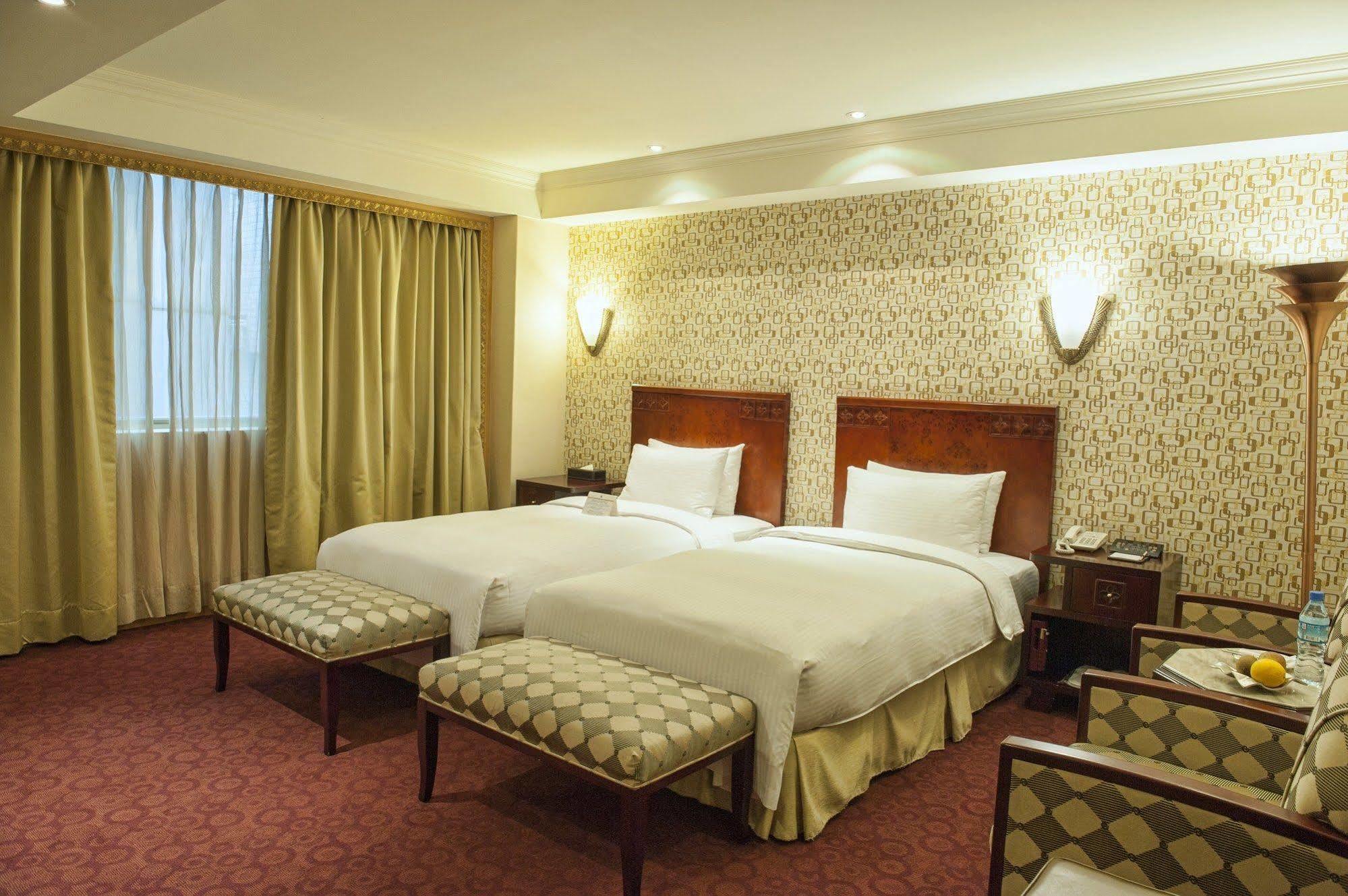 รอยัล พาเลซ โฮเต็ล Hotel ไทเป ภายนอก รูปภาพ