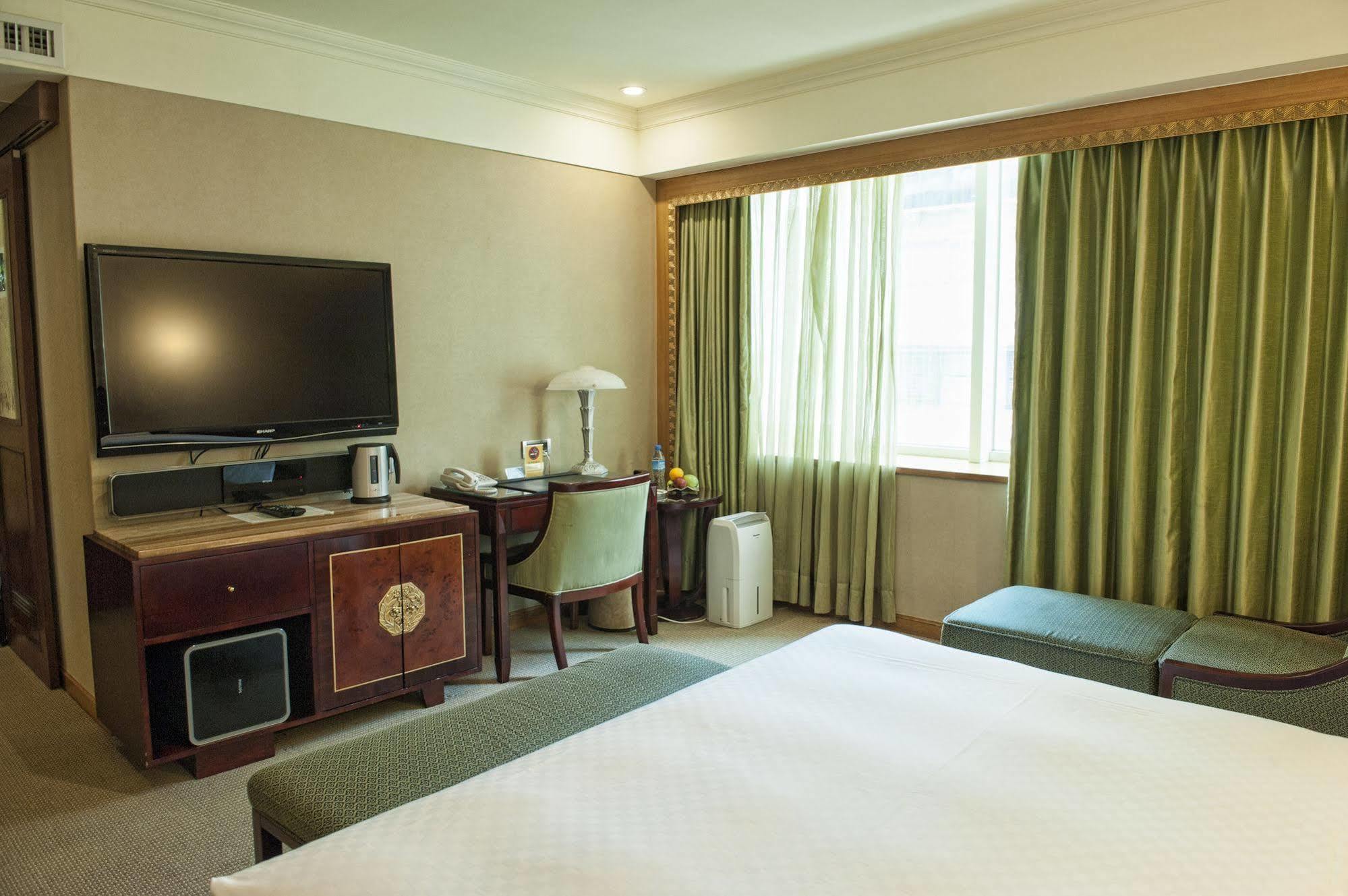 รอยัล พาเลซ โฮเต็ล Hotel ไทเป ภายนอก รูปภาพ