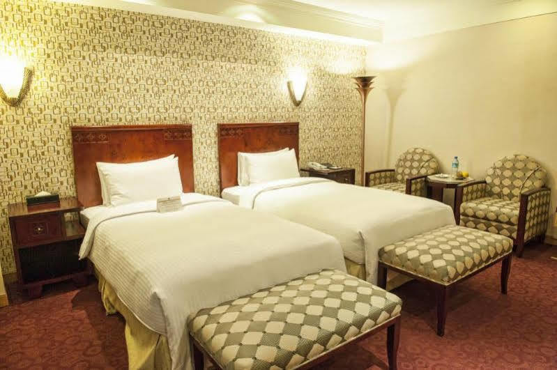 รอยัล พาเลซ โฮเต็ล Hotel ไทเป ภายนอก รูปภาพ
