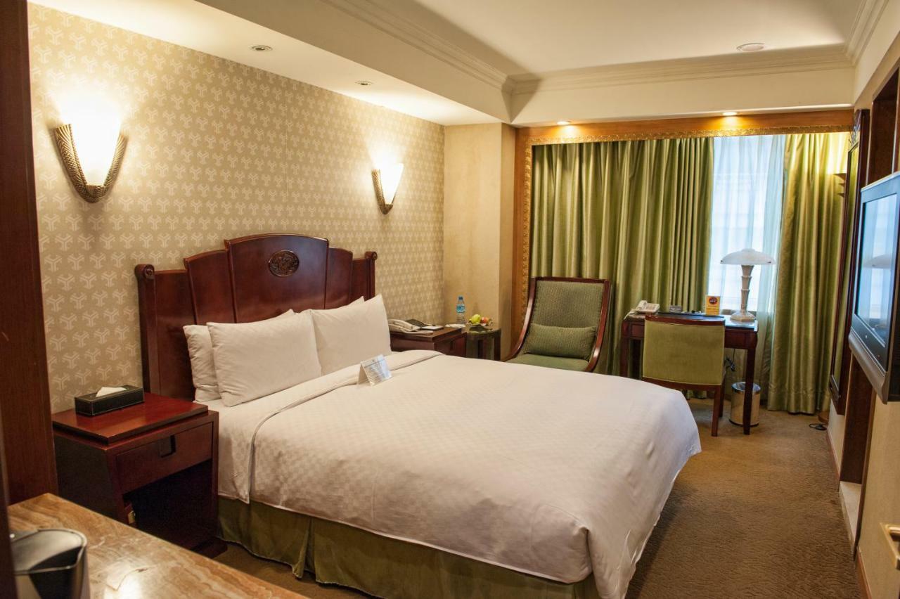 รอยัล พาเลซ โฮเต็ล Hotel ไทเป ภายนอก รูปภาพ
